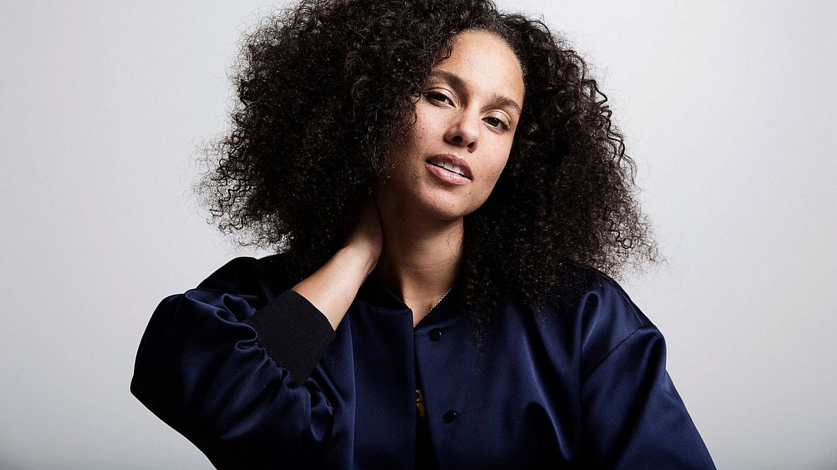 This girl is on fire: η Alicia Keys γράφει για έφηβους